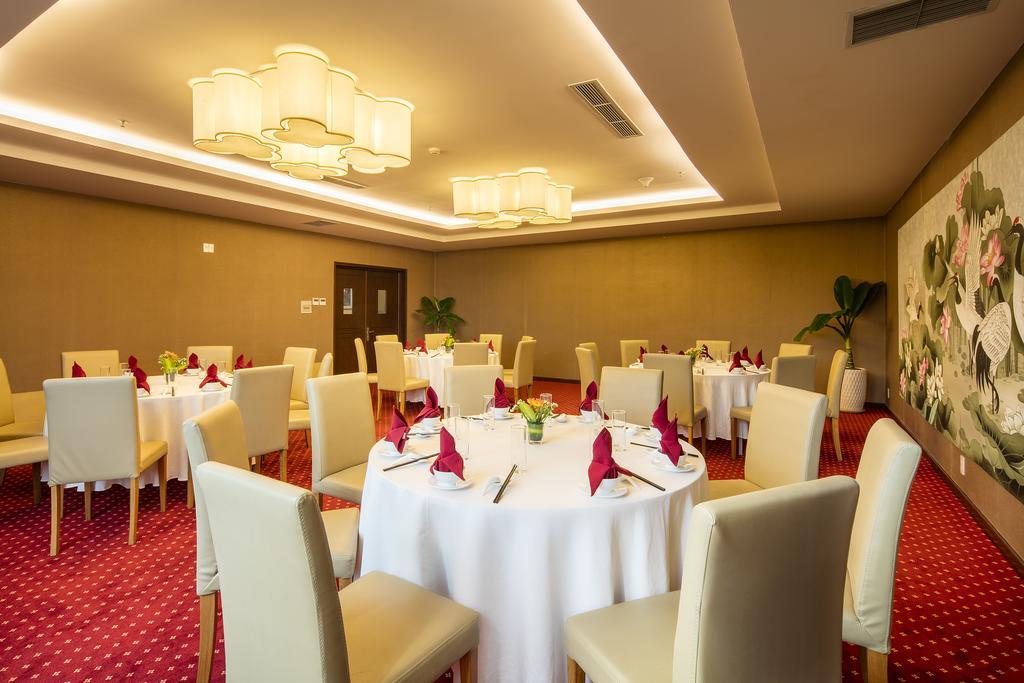 Muong Thanh Grand Nha Trang Hotel Bagian luar foto