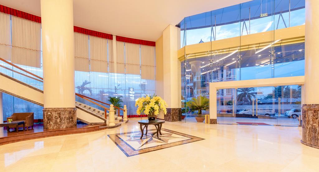Muong Thanh Grand Nha Trang Hotel Bagian luar foto
