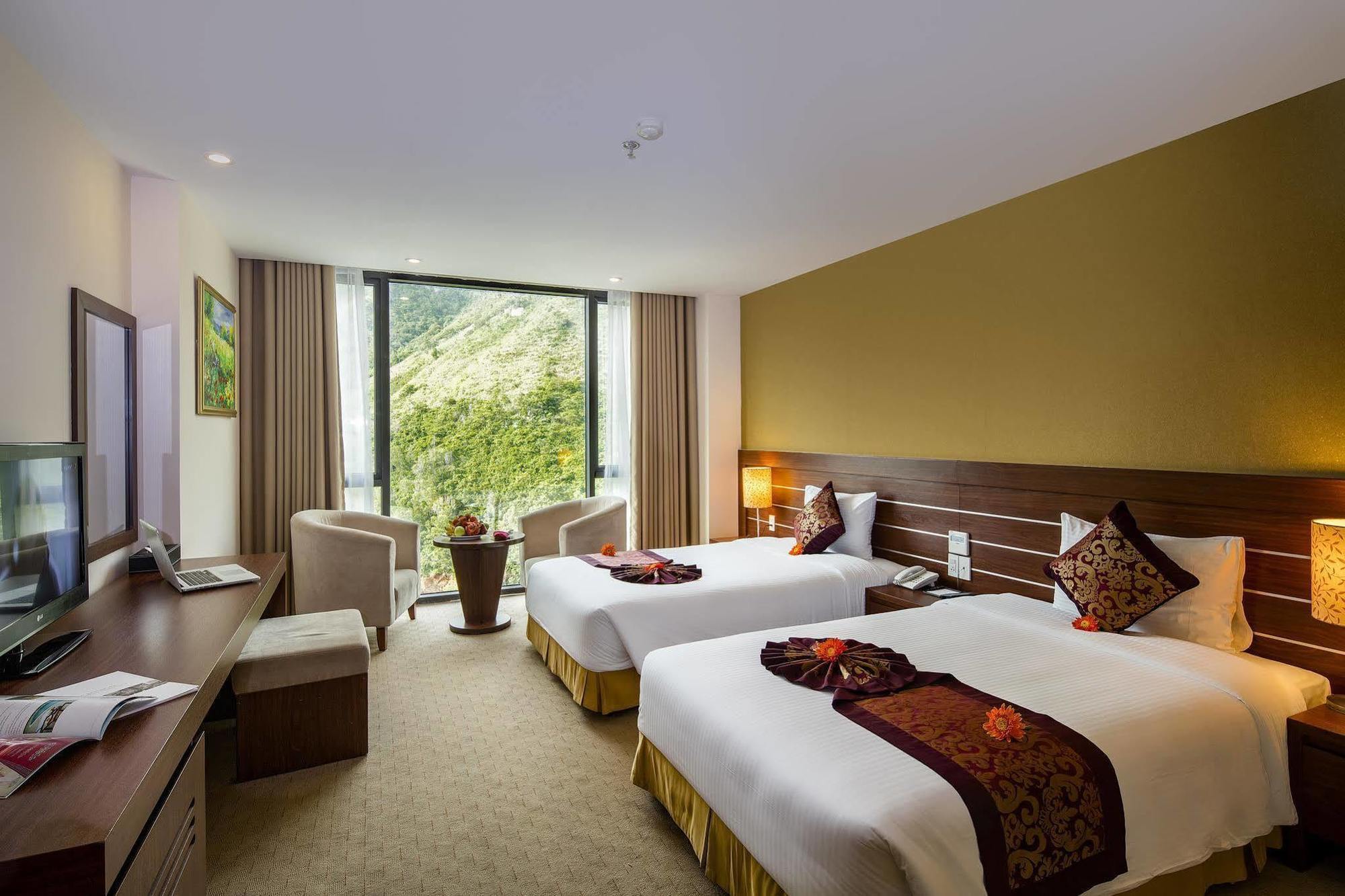 Muong Thanh Grand Nha Trang Hotel Bagian luar foto